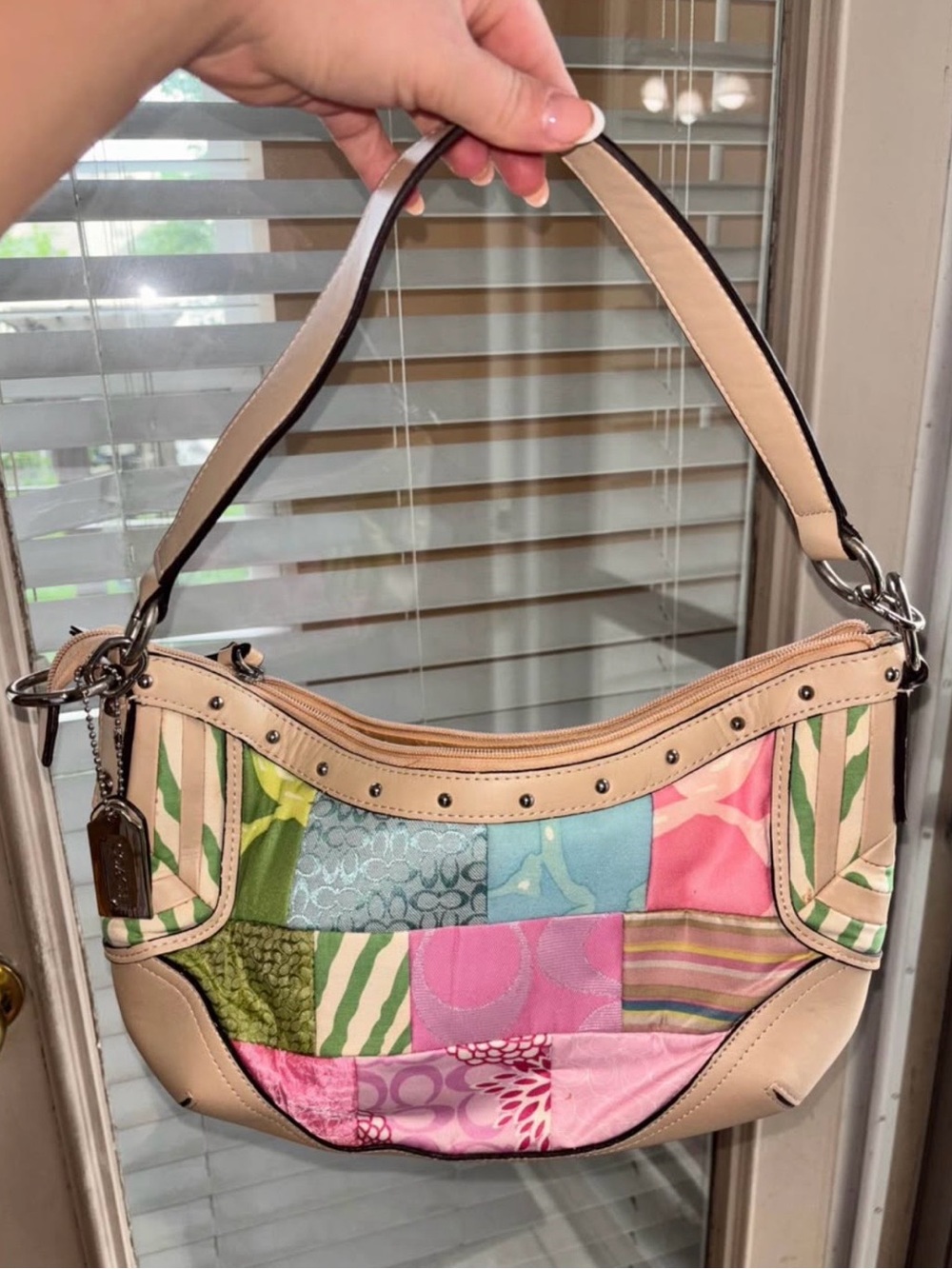 Colorful Coach patchwork Bag - Picture 3 of 8